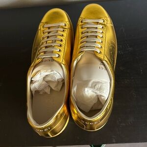 Gucci Ace Interlocking G Logo - Metallic Gold Sneakers